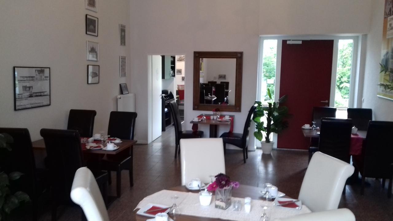 וילדסהאוסן Historisches Hotel Wildeshauser Bahnhof מראה חיצוני תמונה